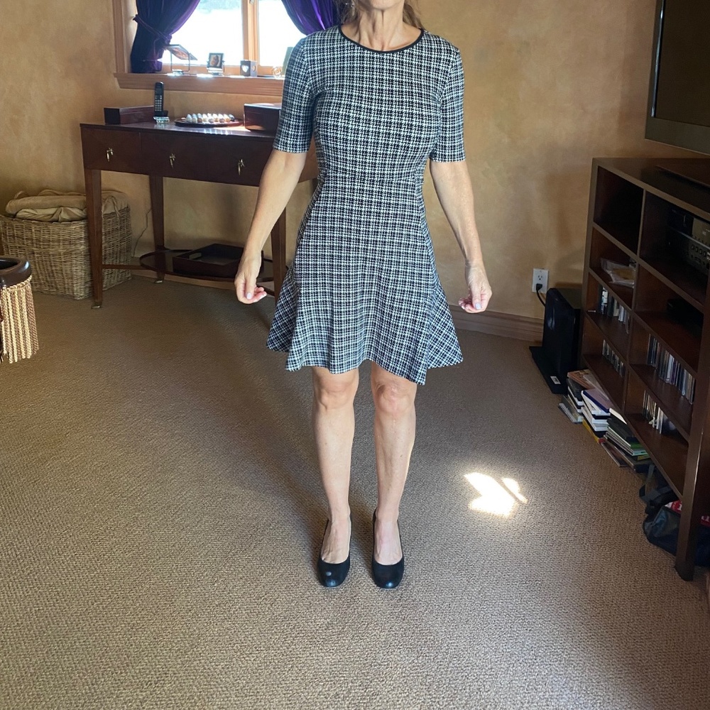 Theory Back and White Dress 00